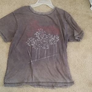 Distressed Billabong Paradise tee